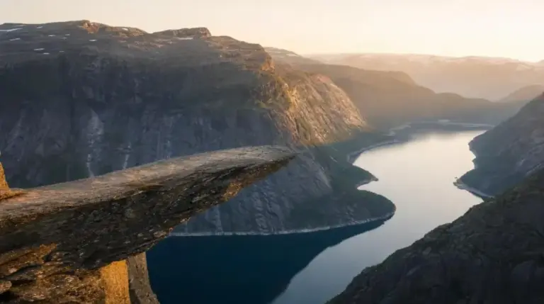 Trolltunga